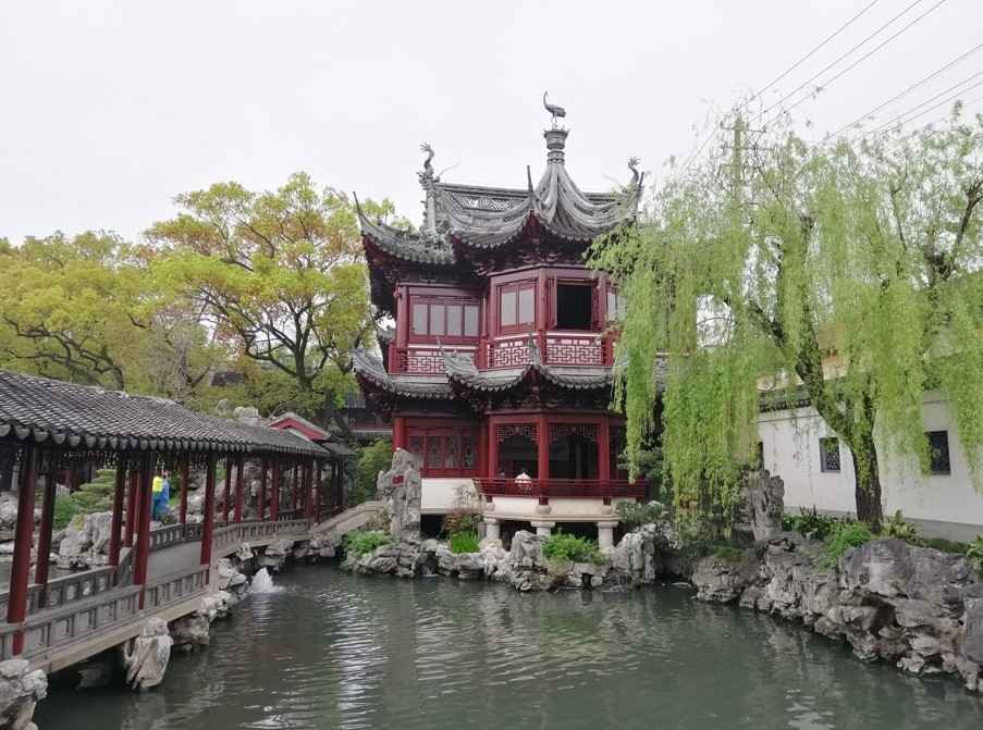 Clear Water in Yu Garden Shanghai